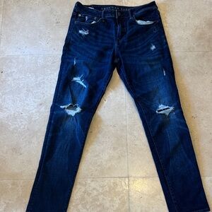 American Eagle Outfitters Men's Dark Blue Distressed Skinny Jeans
